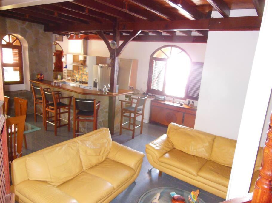 Maison Situee Dans Un Petit Village De Pecheur Ле Карбе Екстериор снимка